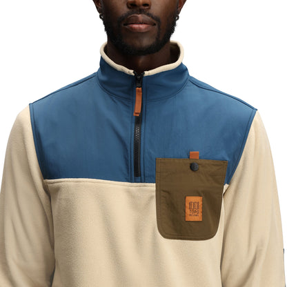 General Detail shot of Topo Designs Vista 1/4 Zip Lightweight Fleece - Men's in "Oatmeal / Pond Blue"
